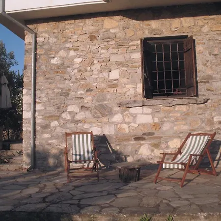 Traditional Stonehouse Potistika Exterior photo