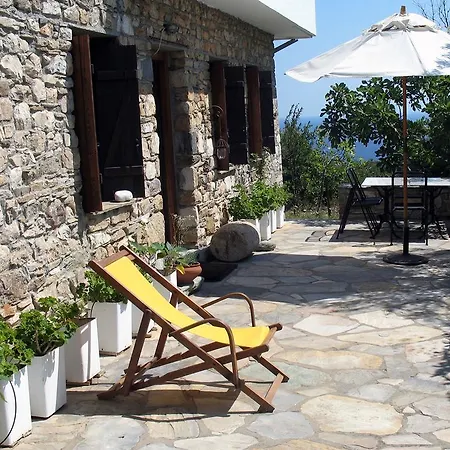 Traditional Stonehouse Potistika Exterior photo