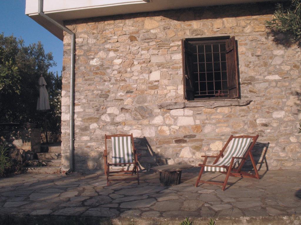 Holiday home Traditional Stonehouse *